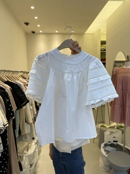 2023 godina stara korejska nova ženska majica kratkih rukava i okruglog izreza, slatka cvjetne čipke košulja s urezima, top za žene, Slobodna monotono bijela bluza