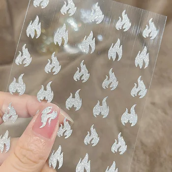 Sjajne Srebrne Zvijezde 3D Naljepnice za nokte Sjajna klizač Love Heart Holografski Medvjed Ognjeno Plamen Leptir Umjetničke naljepnice za Ukras