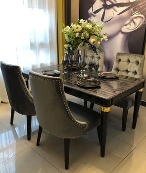 Stol od postmoderno mramora luksuznih u američkom stilu, kombinacija stola za blagovanje i stolice od masivnog drveta, pravokutna crna boja E